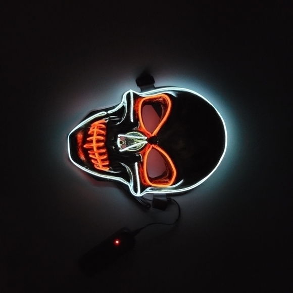 NEW LED LIGHT UP SKULL MASKS ORANGE GOLD - Picture 1 of 2